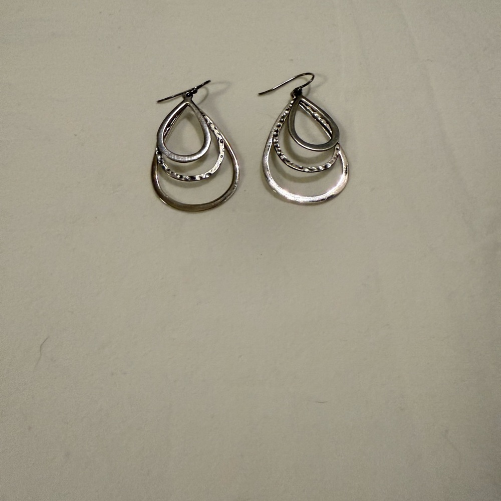 Beautiful Silpada Tri-textured Sterling Silver Dangle Earrings